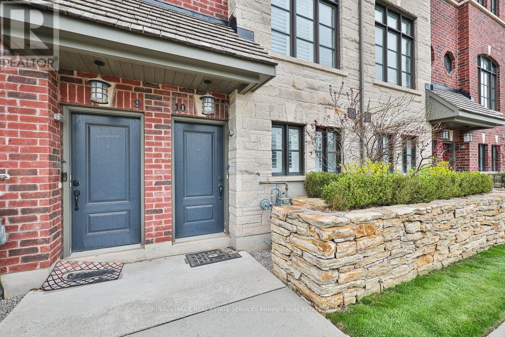 10 - 2160 Trafalgar Road W, Oakville, Ontario  L6H 7H2 - Photo 3 - W12401065