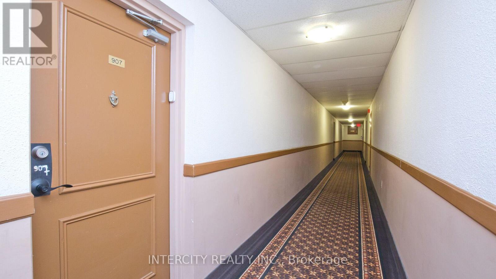 907 - 3555 Derry Road E, Mississauga, Ontario  L4T 1B2 - Photo 4 - W12401070