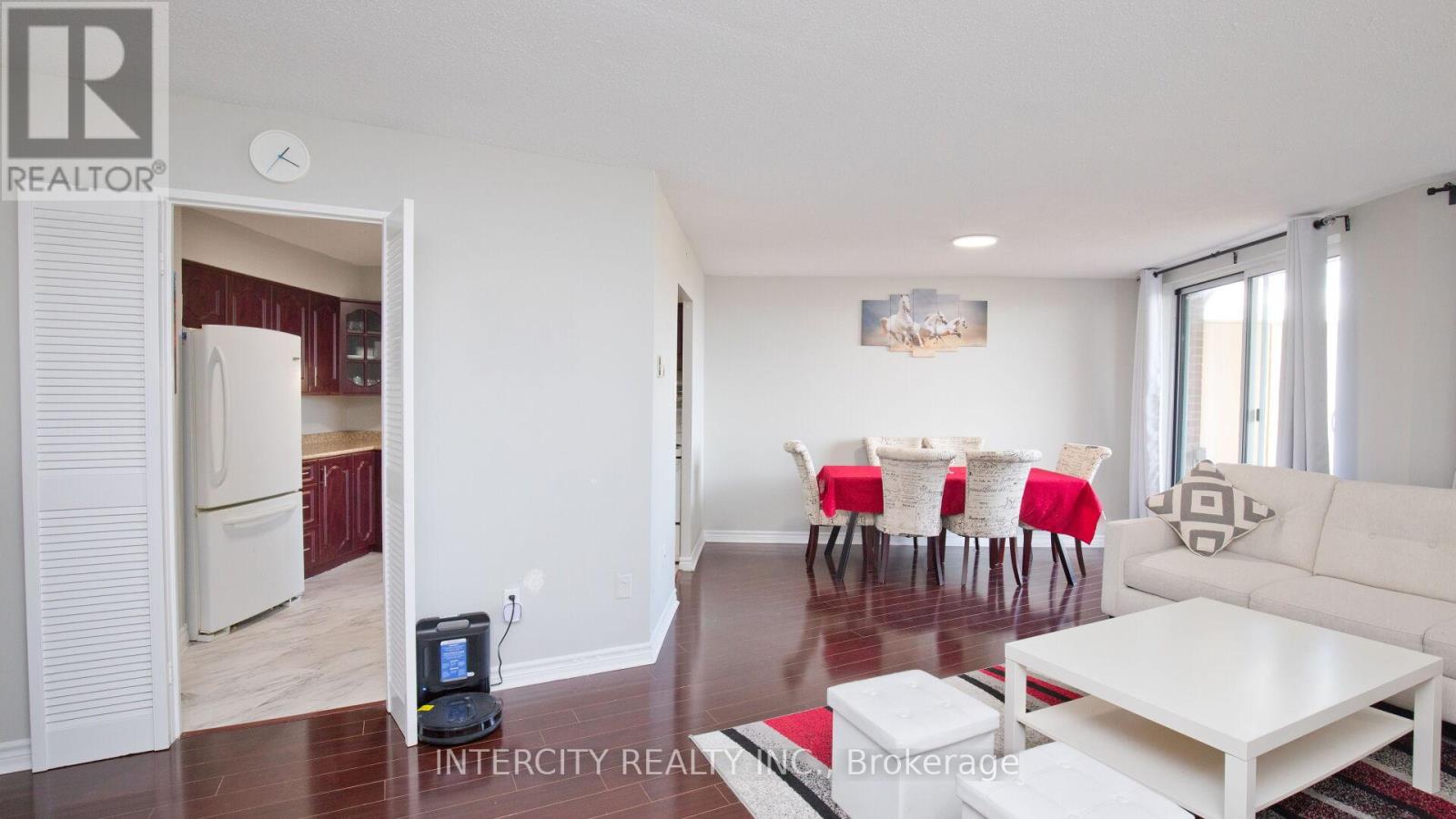 907 - 3555 Derry Road E, Mississauga, Ontario  L4T 1B2 - Photo 9 - W12401070