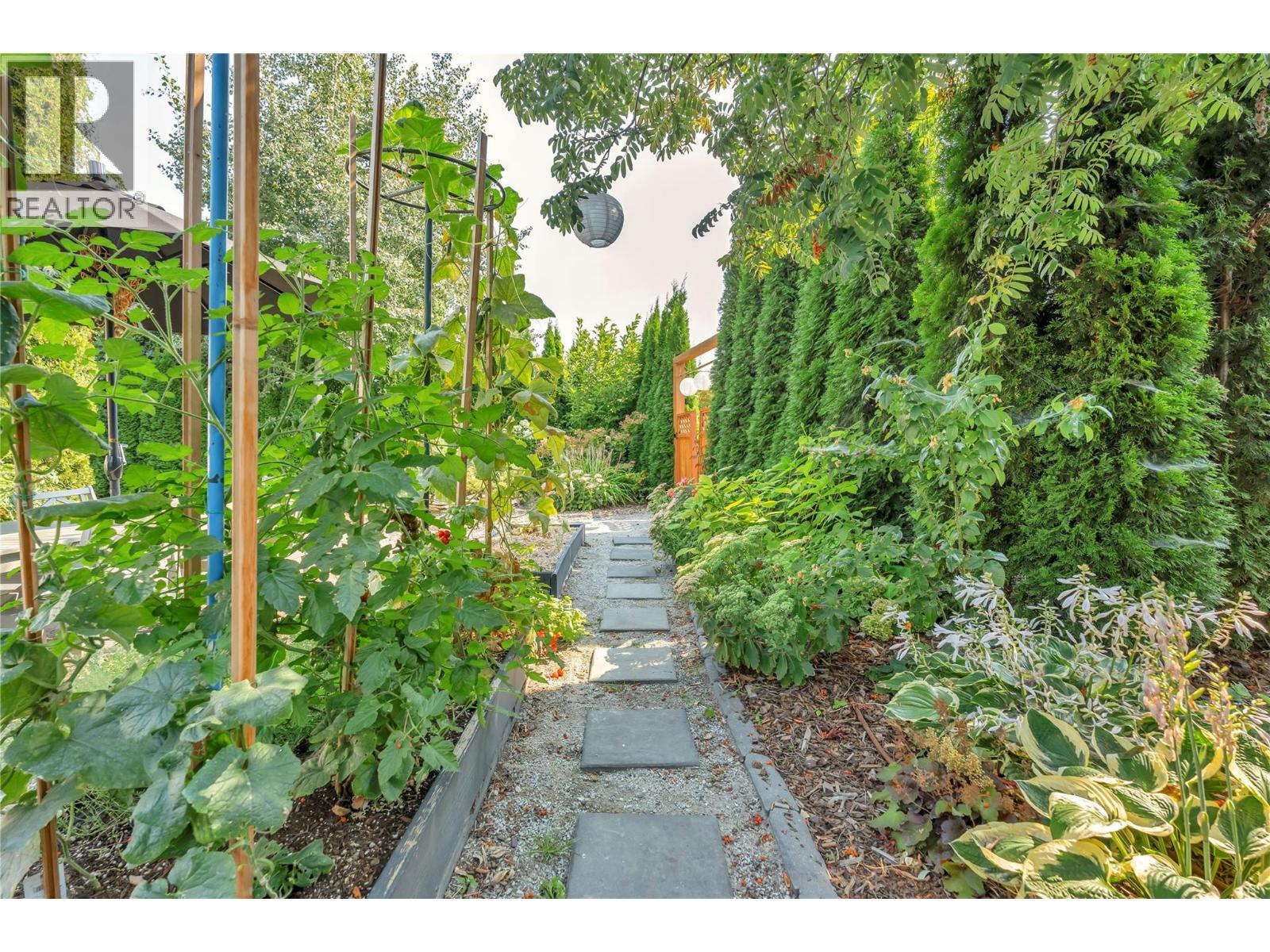 480 Robinson Avenue, Naramata, British Columbia  V0H 1N0 - Photo 48 - 10361743