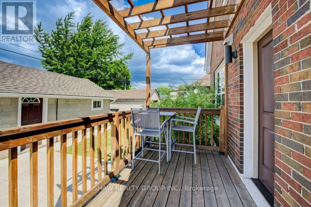28 Barons Avenue S, Hamilton, Ontario  L8K 2X9 - Photo 42 - X12400694