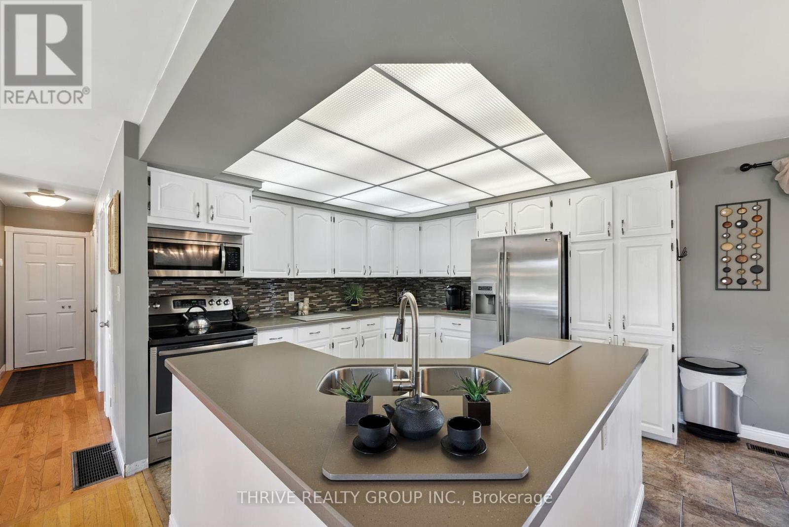 48118 Ron Mcneil Line, Malahide, Ontario  N5H 2R6 - Photo 11 - X12401108