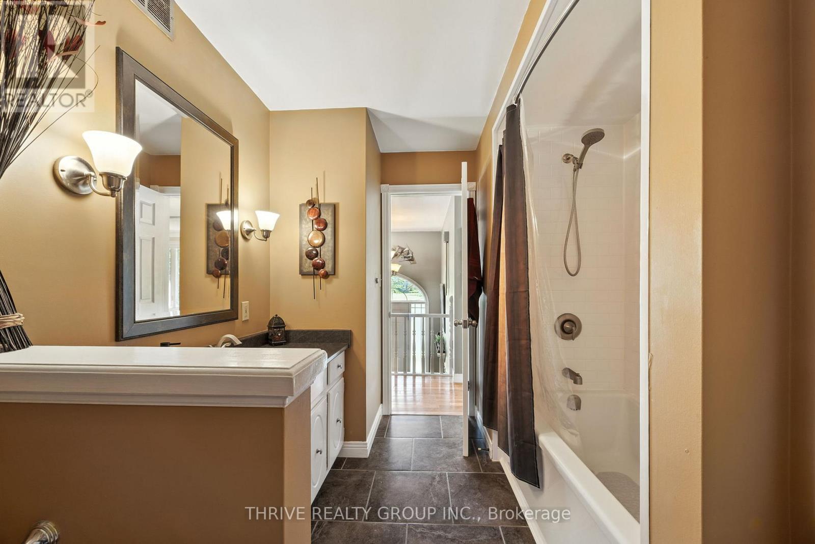 48118 Ron Mcneil Line, Malahide, Ontario  N5H 2R6 - Photo 19 - X12401108