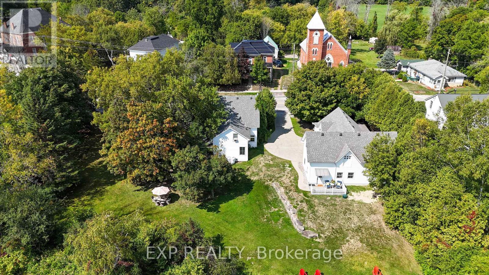 45 KING STREET, Rideau Lakes, Ontario