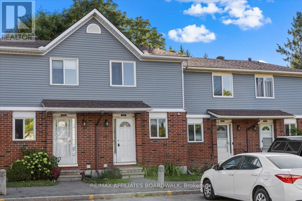 6482 BILBERRY DRIVE, Ottawa, Ontario