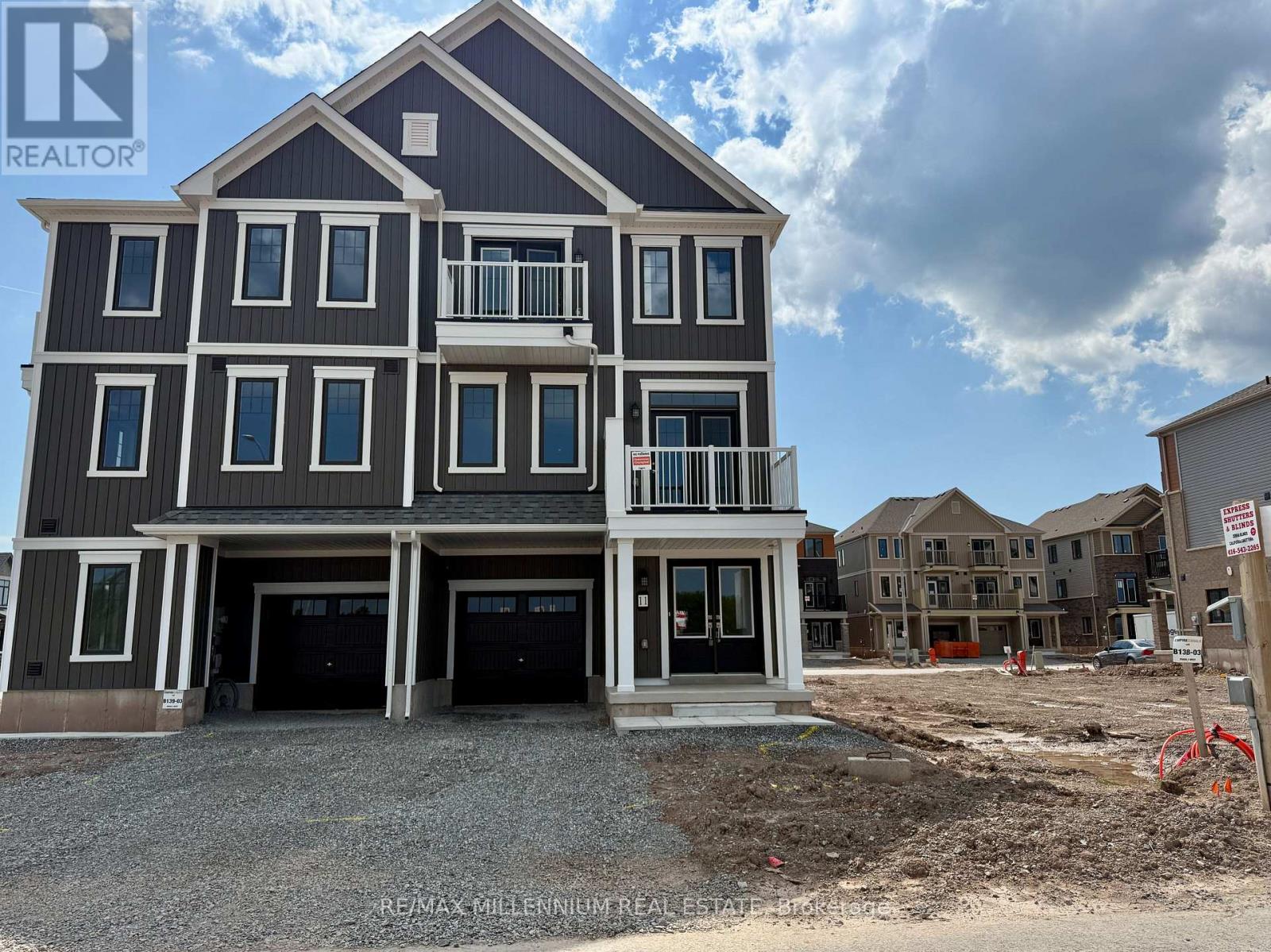 11 Gunnel Road, Welland, Ontario  L3B 0P3 - Photo 1 - X12401038