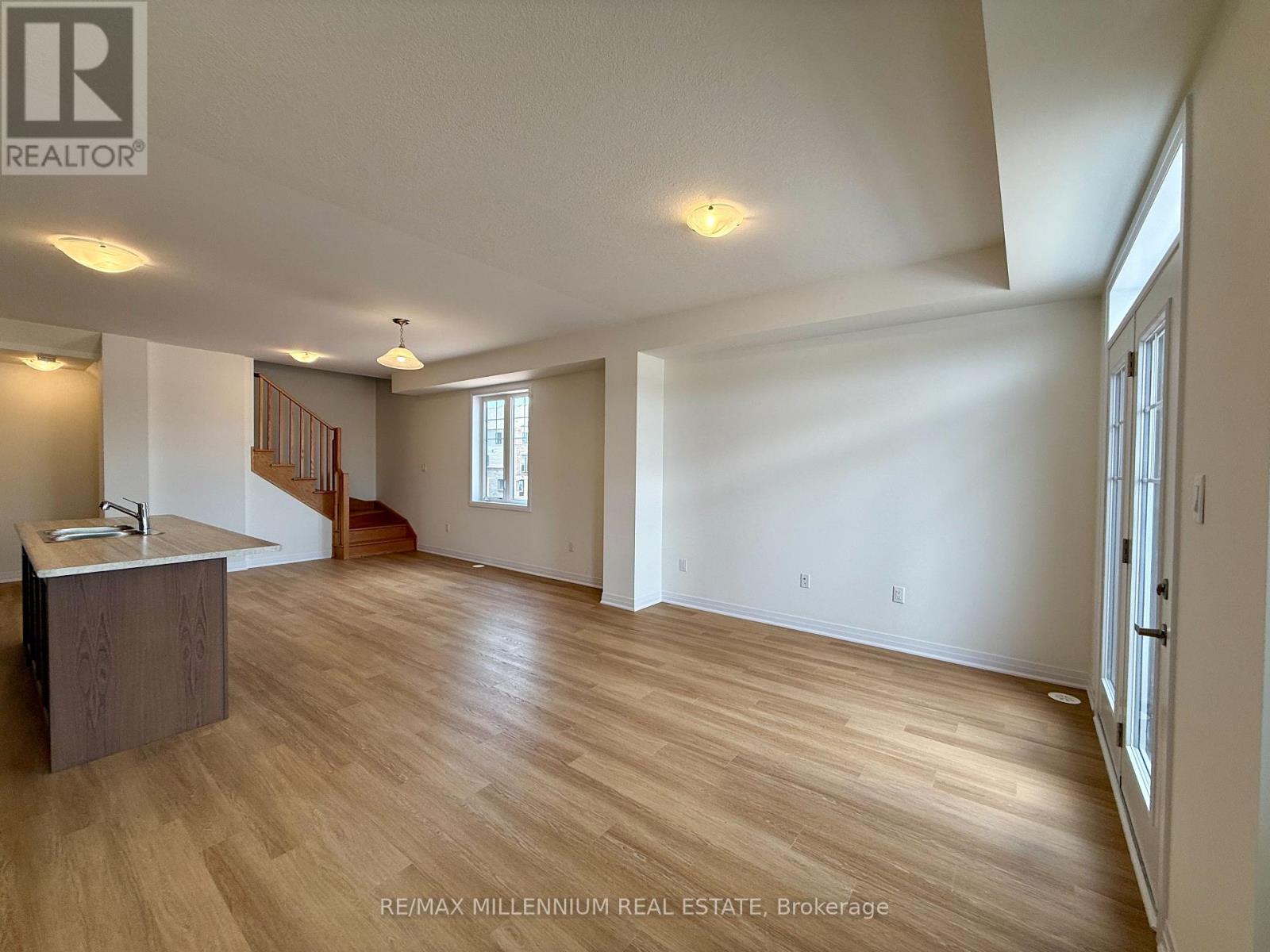 11 Gunnel Road, Welland, Ontario  L3B 0P3 - Photo 15 - X12401038