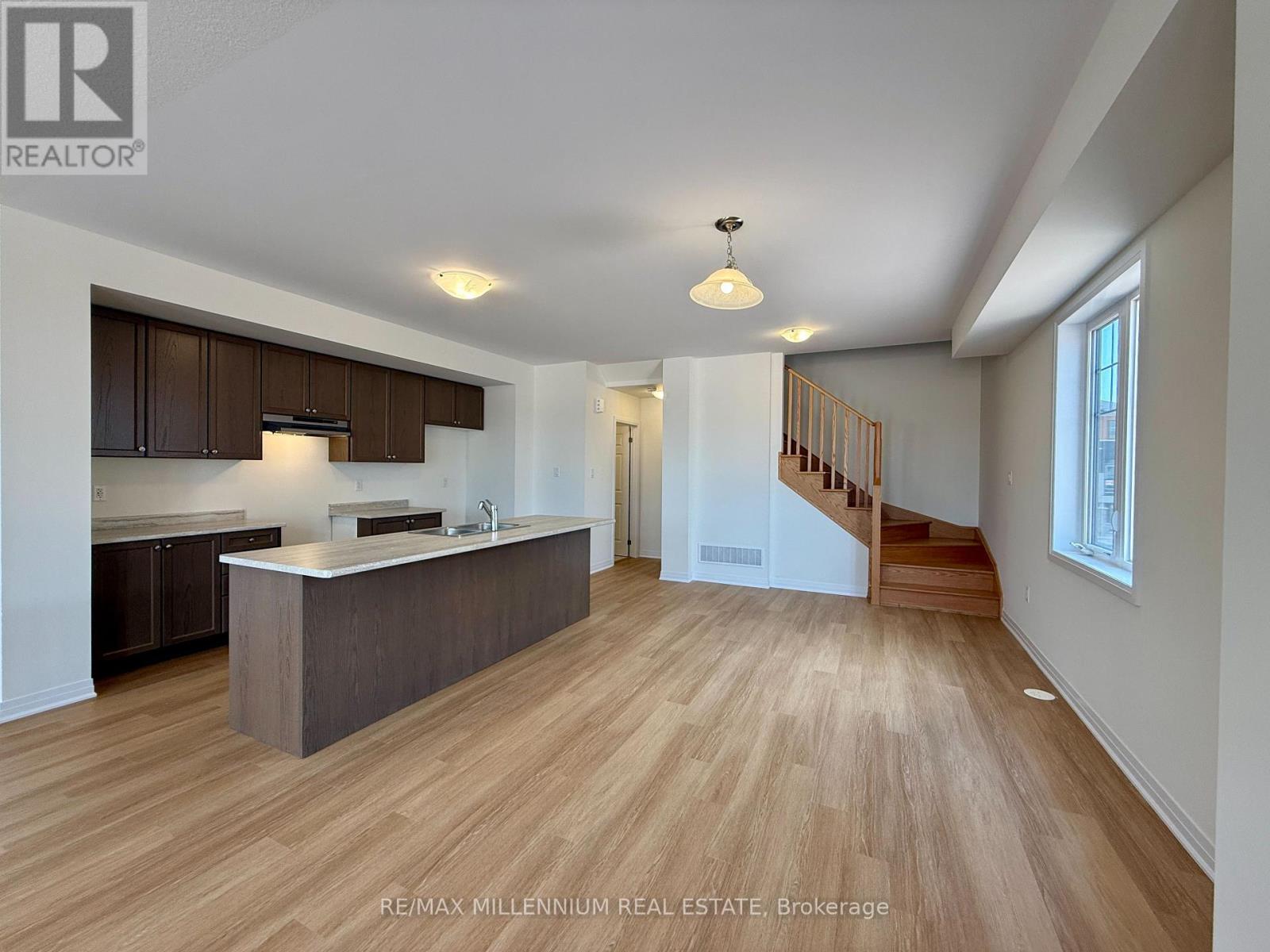 11 Gunnel Road, Welland, Ontario  L3B 0P3 - Photo 19 - X12401038