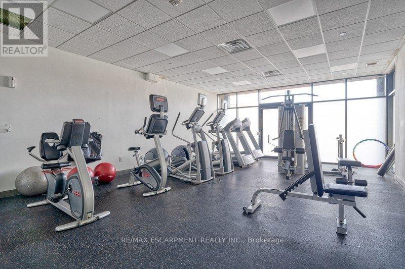 302 - 220 Cannon Street E, Hamilton, Ontario  L8L 2B1 - Photo 11 - X12401050