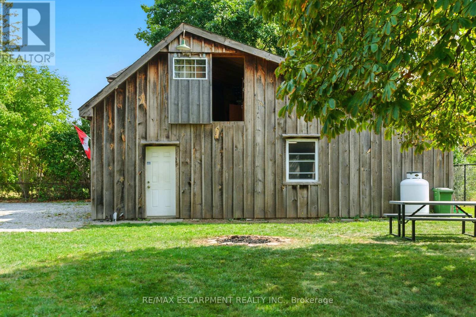 908 Highway 8, Hamilton (Fruitland), Ontario  L8E 5J2 - Photo 45 - X12401076