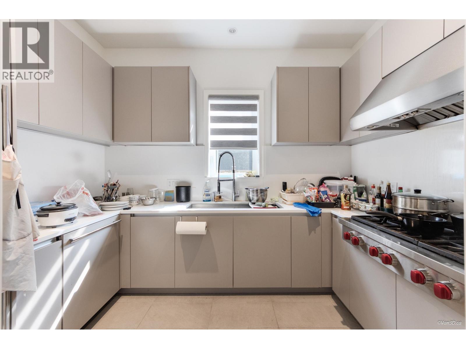 1041 W 53rd Avenue, Vancouver, British Columbia  V6P 1K6 - Photo 15 - R3047272