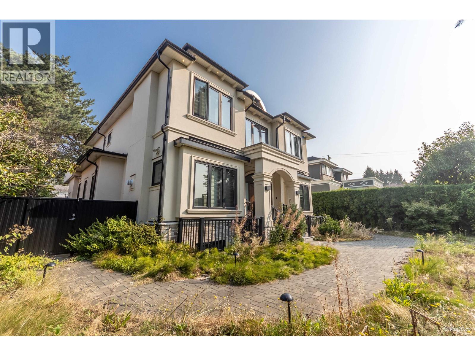 1041 W 53rd Avenue, Vancouver, British Columbia  V6P 1K6 - Photo 2 - R3047272