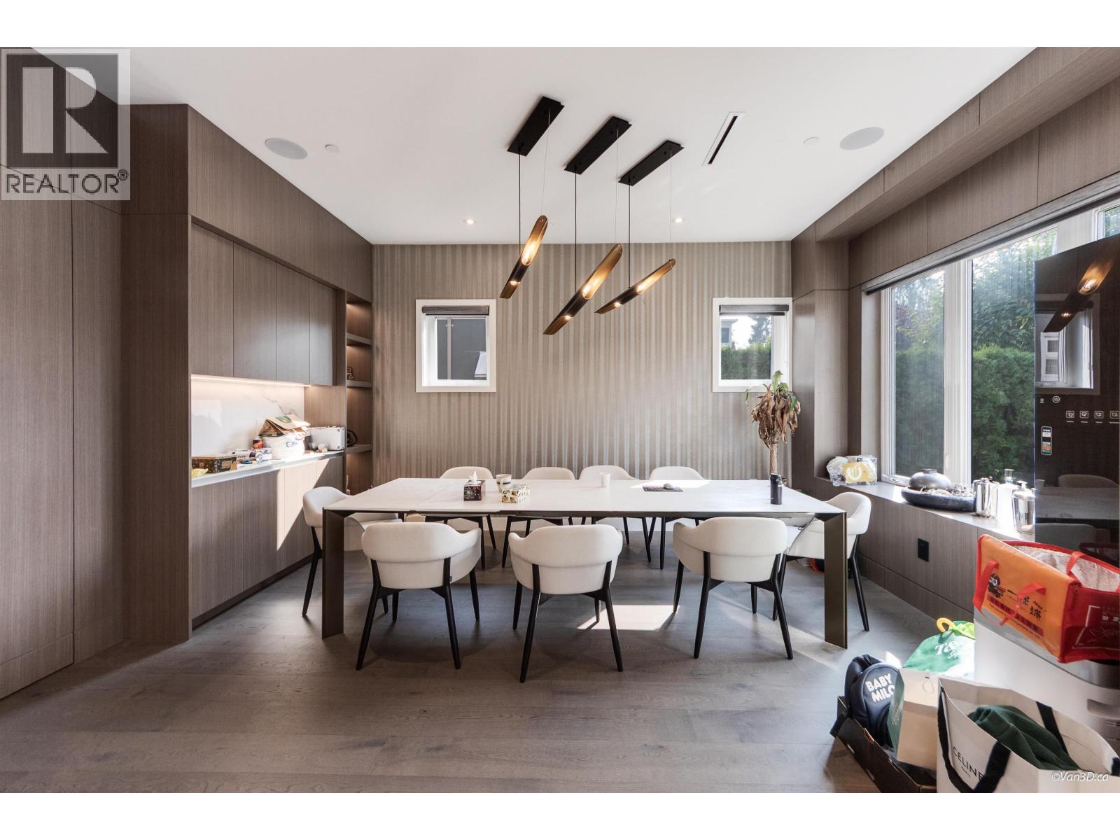 1041 W 53rd Avenue, Vancouver, British Columbia  V6P 1K6 - Photo 3 - R3047272