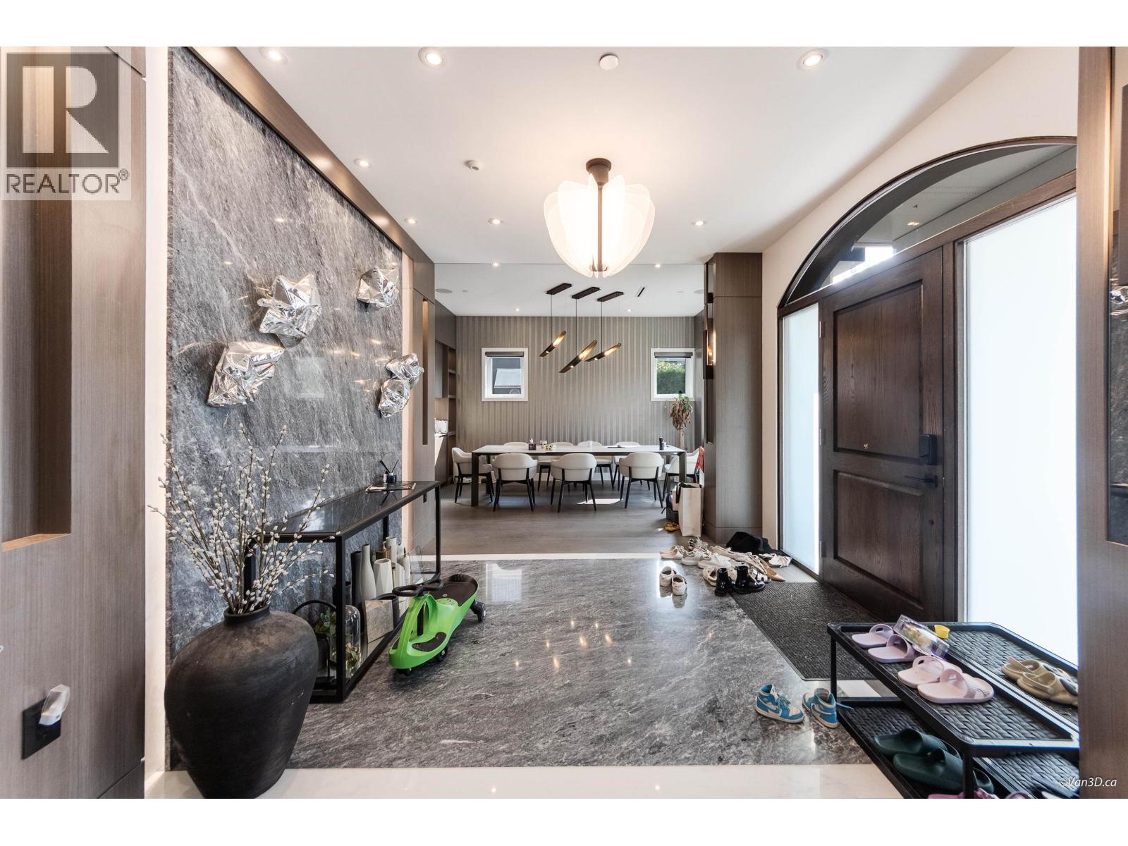 1041 W 53rd Avenue, Vancouver, British Columbia  V6P 1K6 - Photo 5 - R3047272