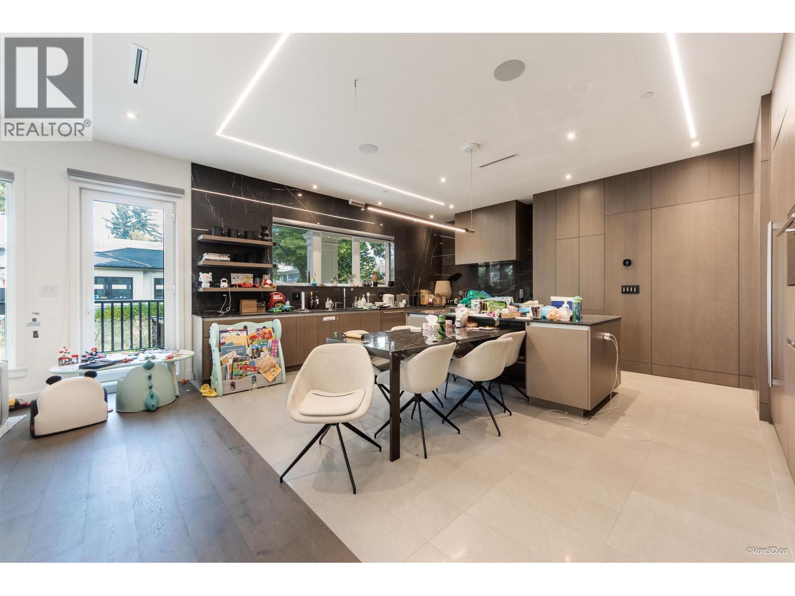 1041 W 53rd Avenue, Vancouver, British Columbia  V6P 1K6 - Photo 9 - R3047272