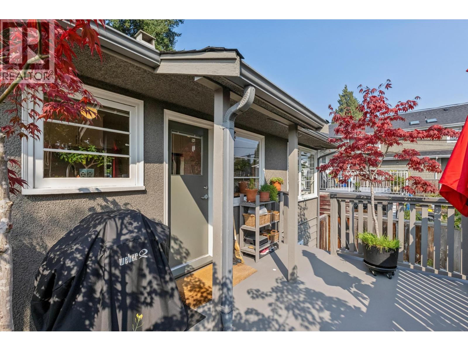 415 W 26th Street, North Vancouver, British Columbia  V7N 2G9 - Photo 25 - R3047276