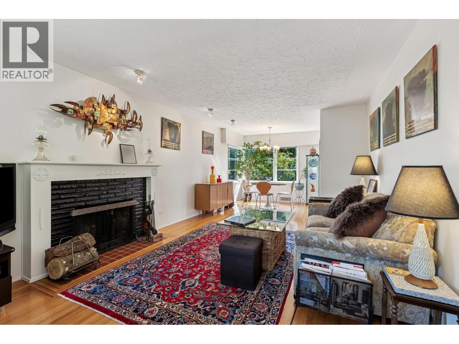 415 W 26th Street, North Vancouver, British Columbia  V7N 2G9 - Photo 7 - R3047276
