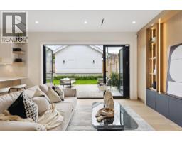 4868 Dumfries Street, Vancouver, Ca