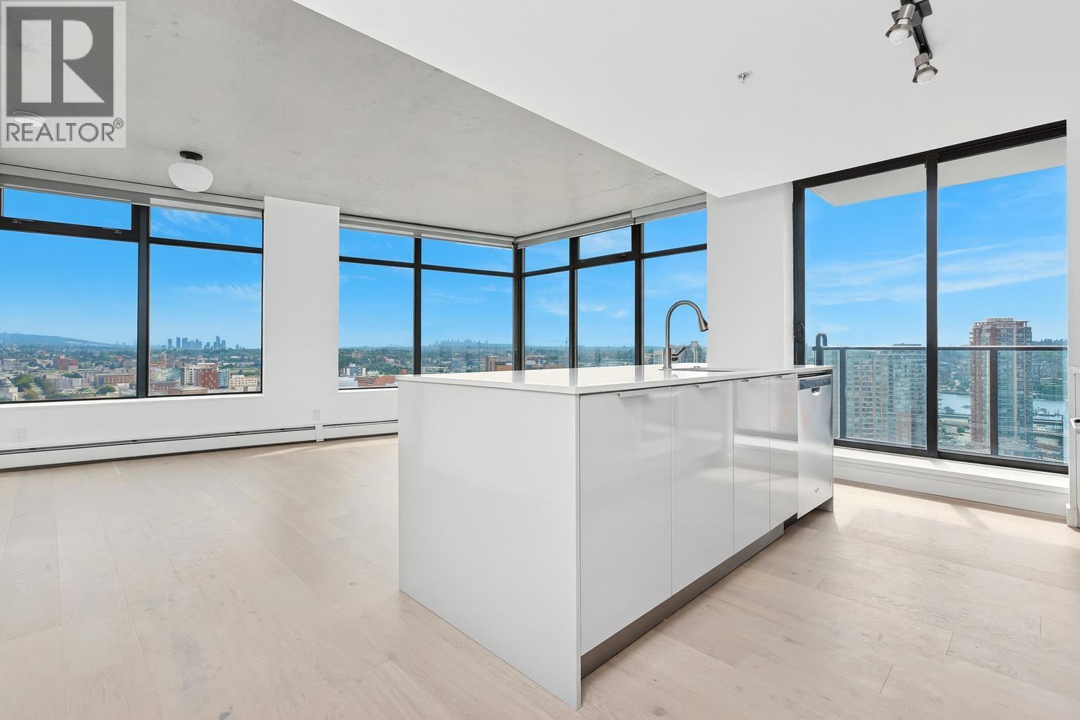 2404 108 W Cordova Street, Vancouver, British Columbia  V6B 0G5 - Photo 2 - R3046489