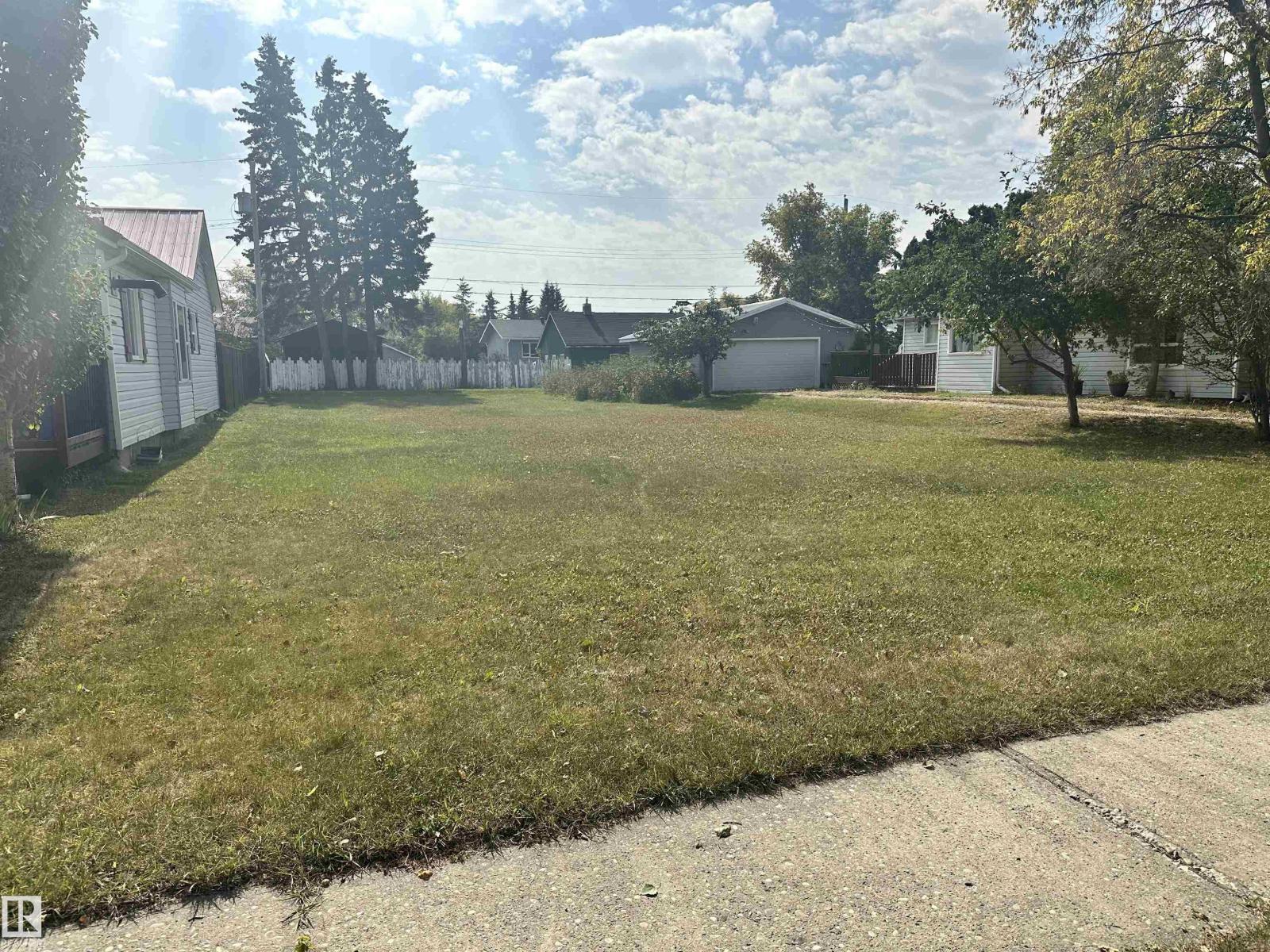 4511 54 AV, Wetaskiwin, Alberta