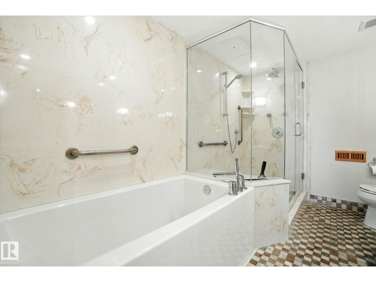 #203 9929 Saskatchewan Nw, Edmonton, Alberta  T6E 5J9 - Photo 25 - E4457573