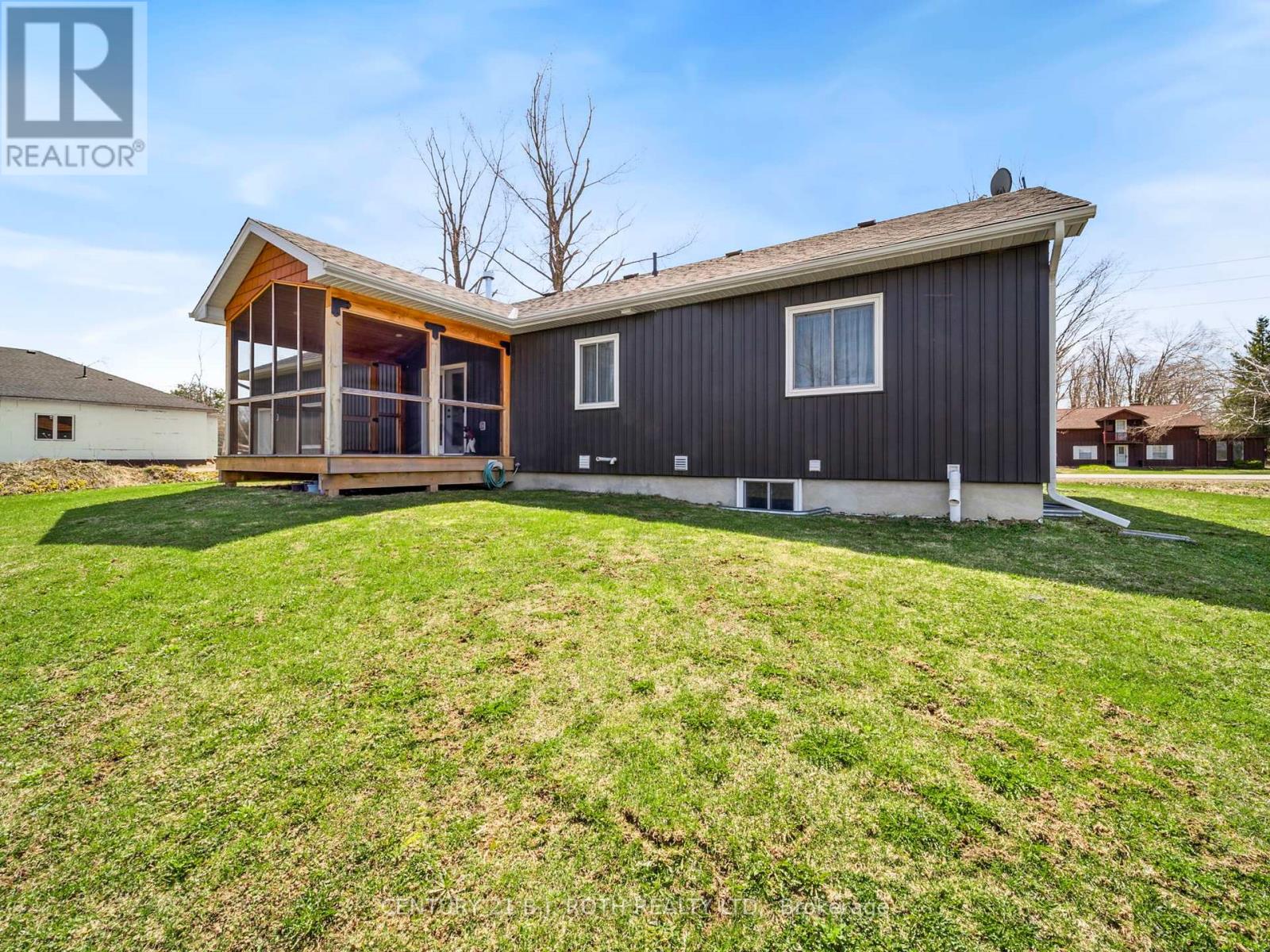 4000 Joyce Avenue, Ramara, Ontario  L3V 0S2 - Photo 5 - S12248777
