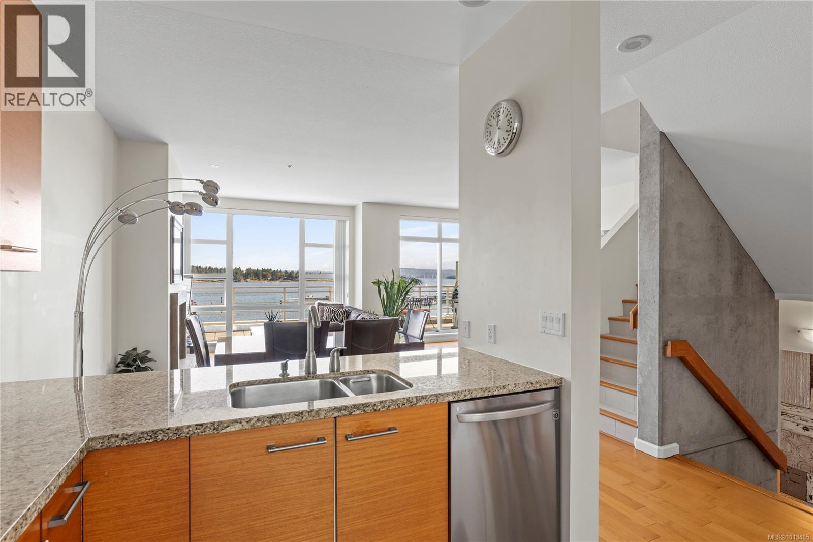 Th25 38 Front St, Nanaimo, British Columbia  V9R 0B8 - Photo 24 - 1013465