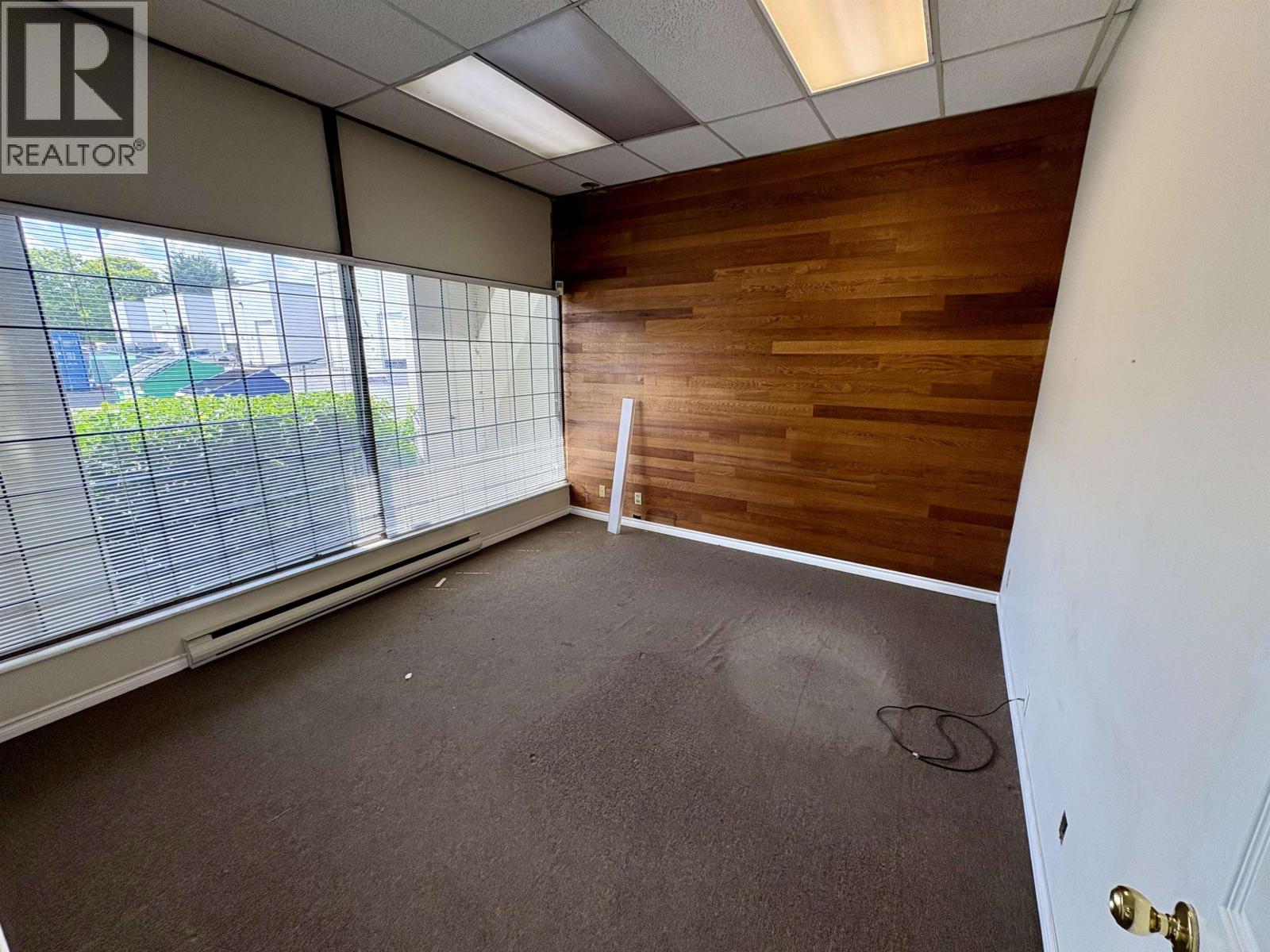 2431 Canoe Avenue, Coquitlam, British Columbia V3K 6A9 - Photo 6 - C8071505