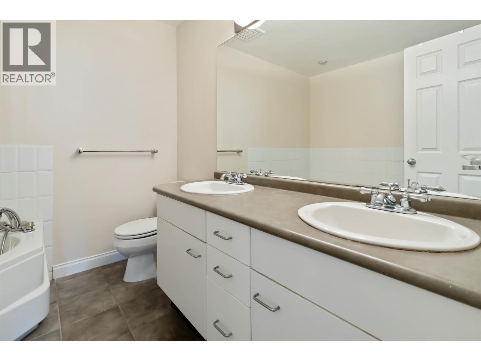 1902 1148 Heffley Crescent, Coquitlam, British Columbia  V3B 8A6 - Photo 19 - R3047238