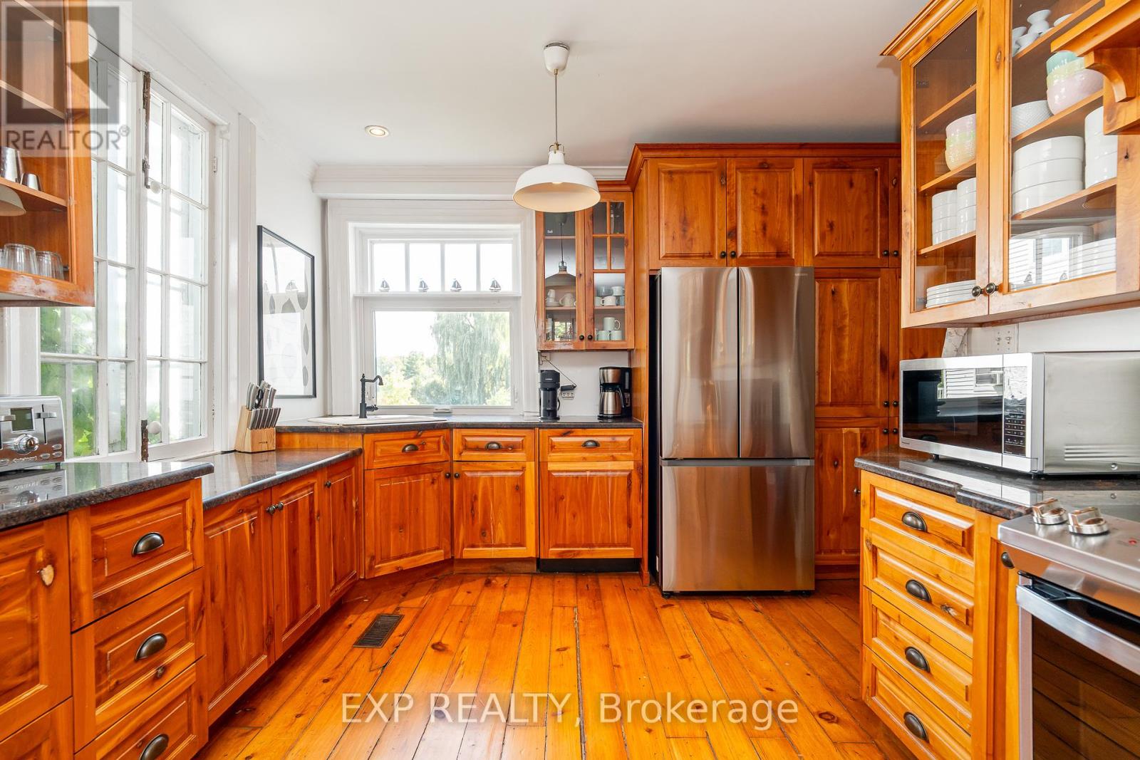 45 King Street, Rideau Lakes, Ontario  K0E 1G0 - Photo 12 - X12401113