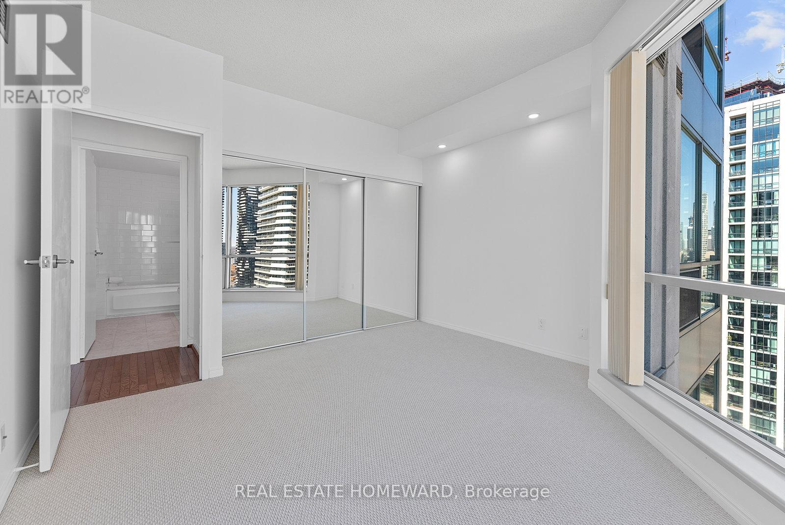 3408 - 10 Yonge Street, Toronto, Ontario  M5E 1R4 - Photo 13 - C12401136