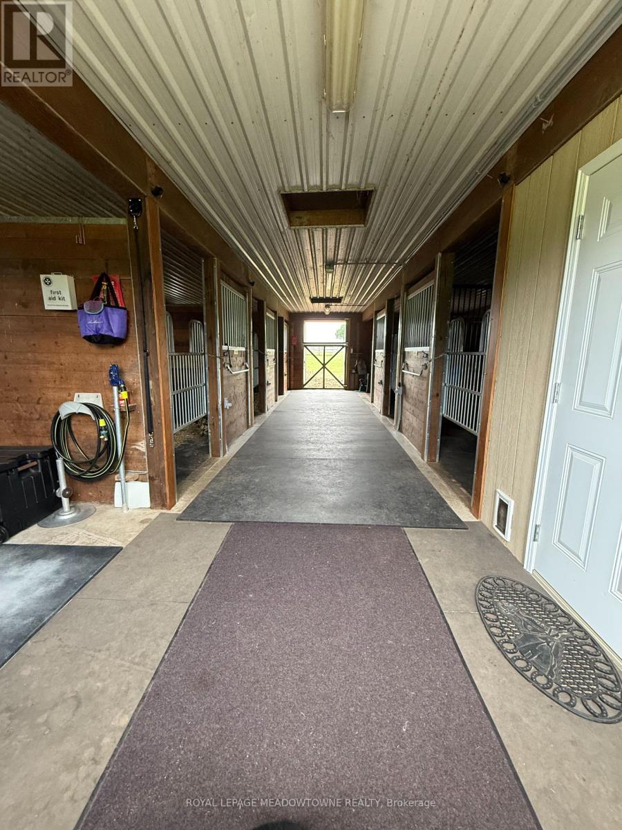 14214 Eighth Line, Halton Hills, Ontario  L7G 4S4 - Photo 13 - W12400886