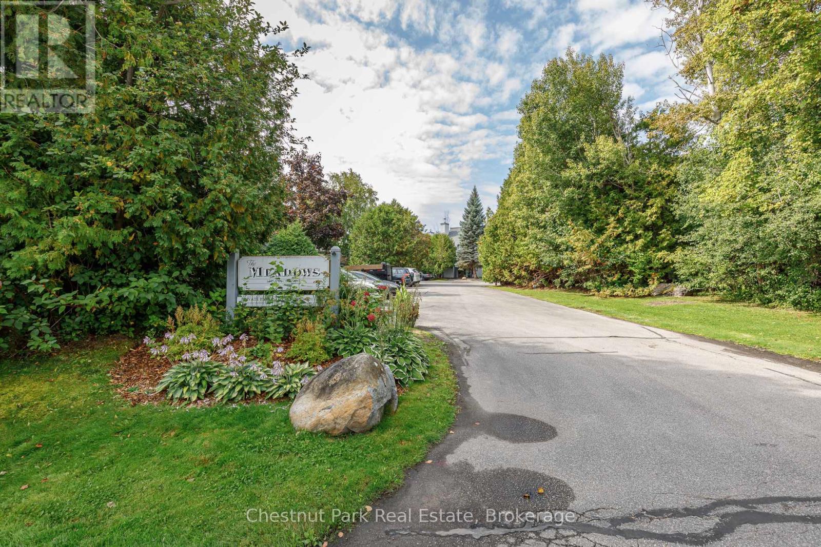 407 - 12 Dawson Drive, Collingwood, Ontario  L9Y 5B4 - Photo 7 - S12401206