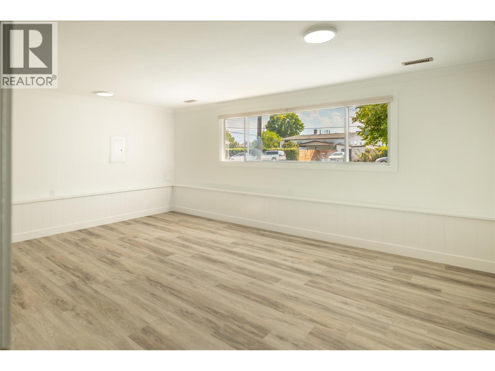 1284 Mcbride Road, Kelowna, British Columbia  V1Y 4A3 - Photo 14 - 10360718