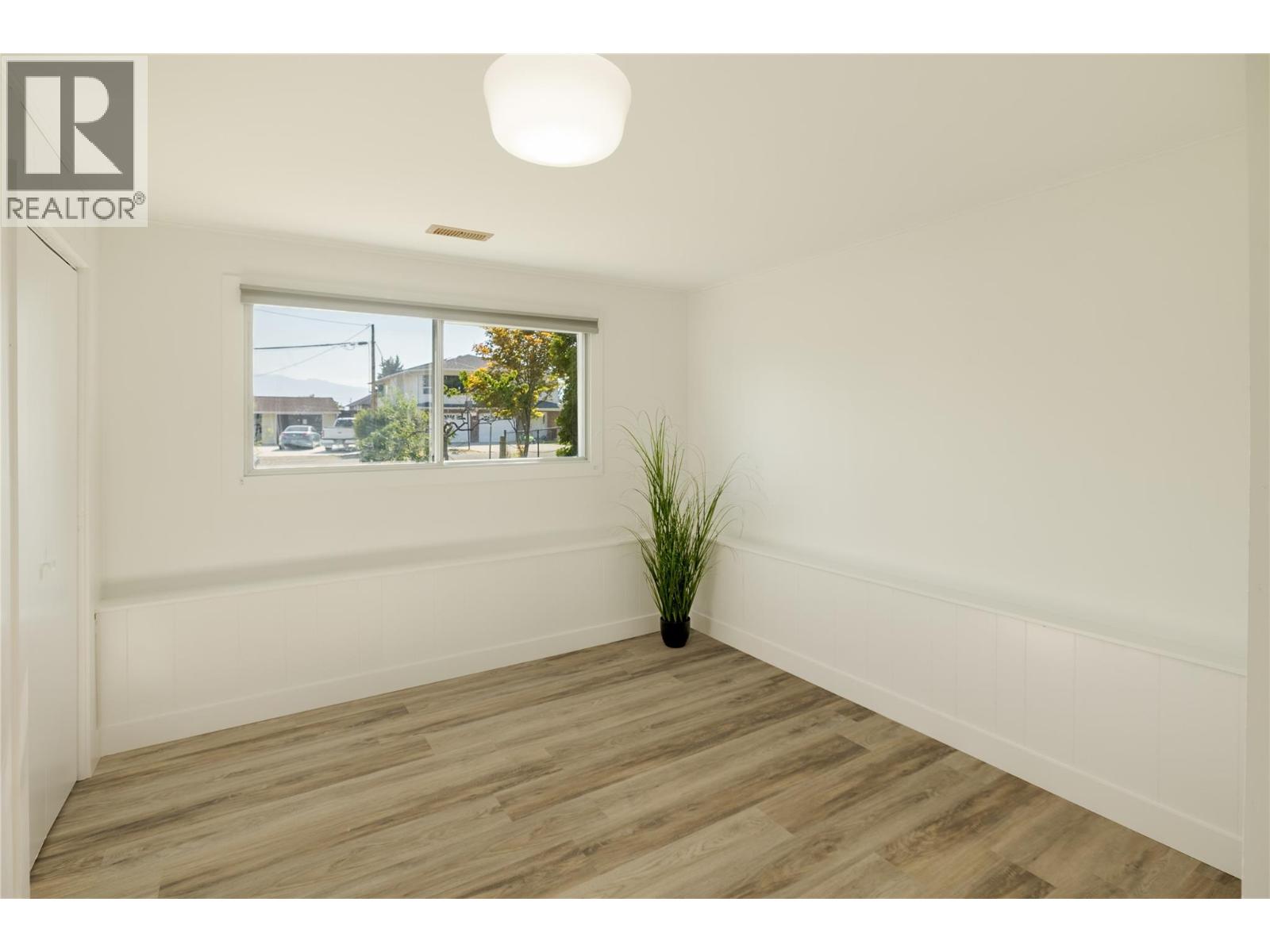 1284 Mcbride Road, Kelowna, British Columbia  V1Y 4A3 - Photo 18 - 10360718