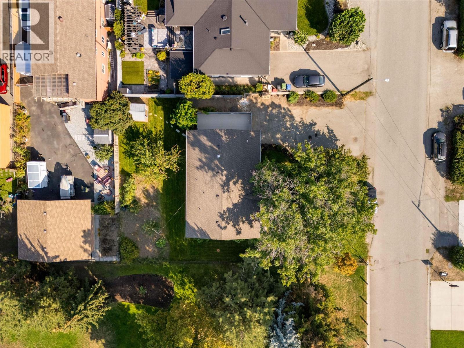 1284 Mcbride Road, Kelowna, British Columbia  V1Y 4A3 - Photo 37 - 10360718
