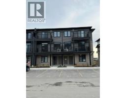 47 LOMOND Lane, kitchener, Ontario