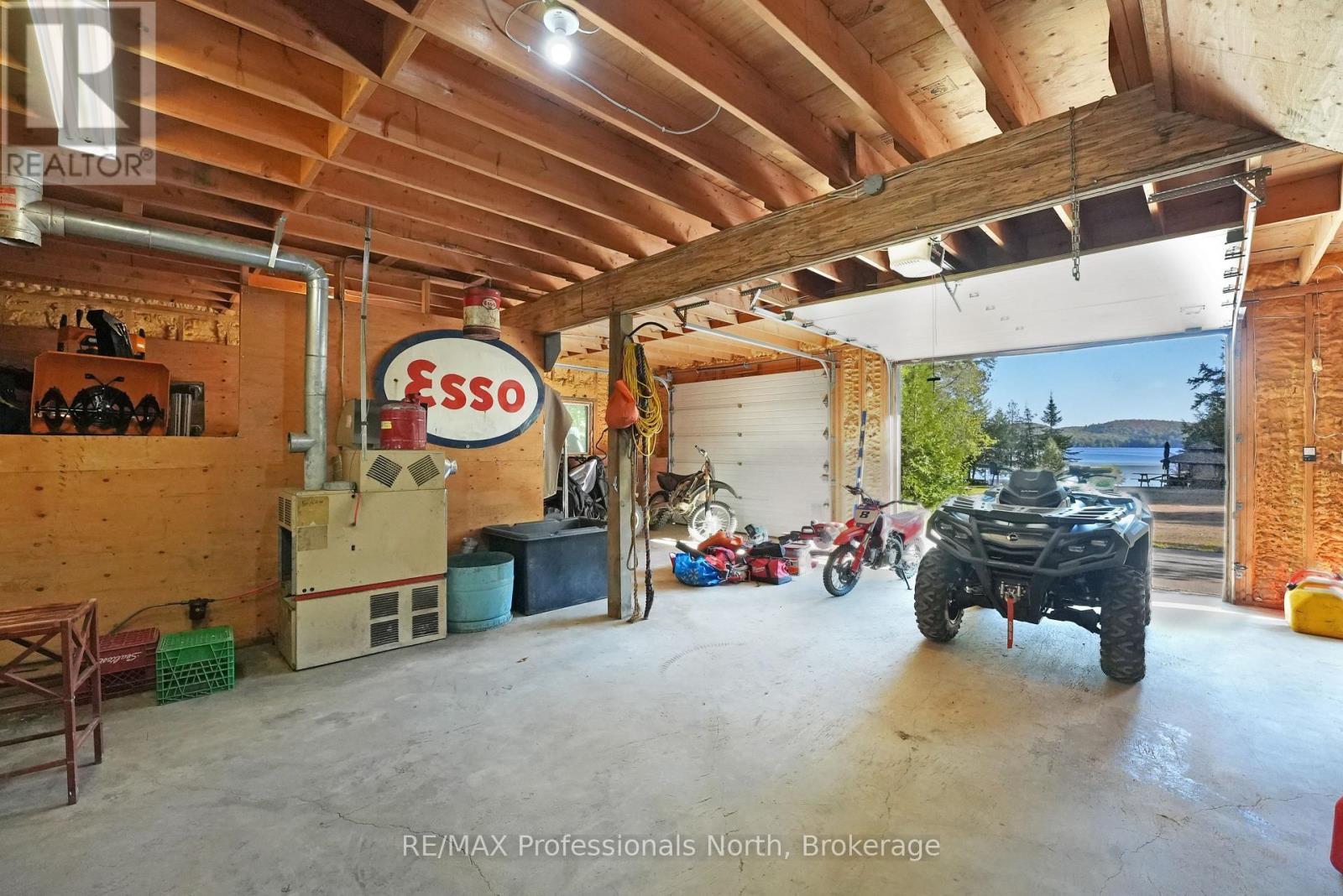 1645 Allen Lake Drive, Dysart Et Al, Ontario  K0L 1X0 - Photo 17 - X12401181