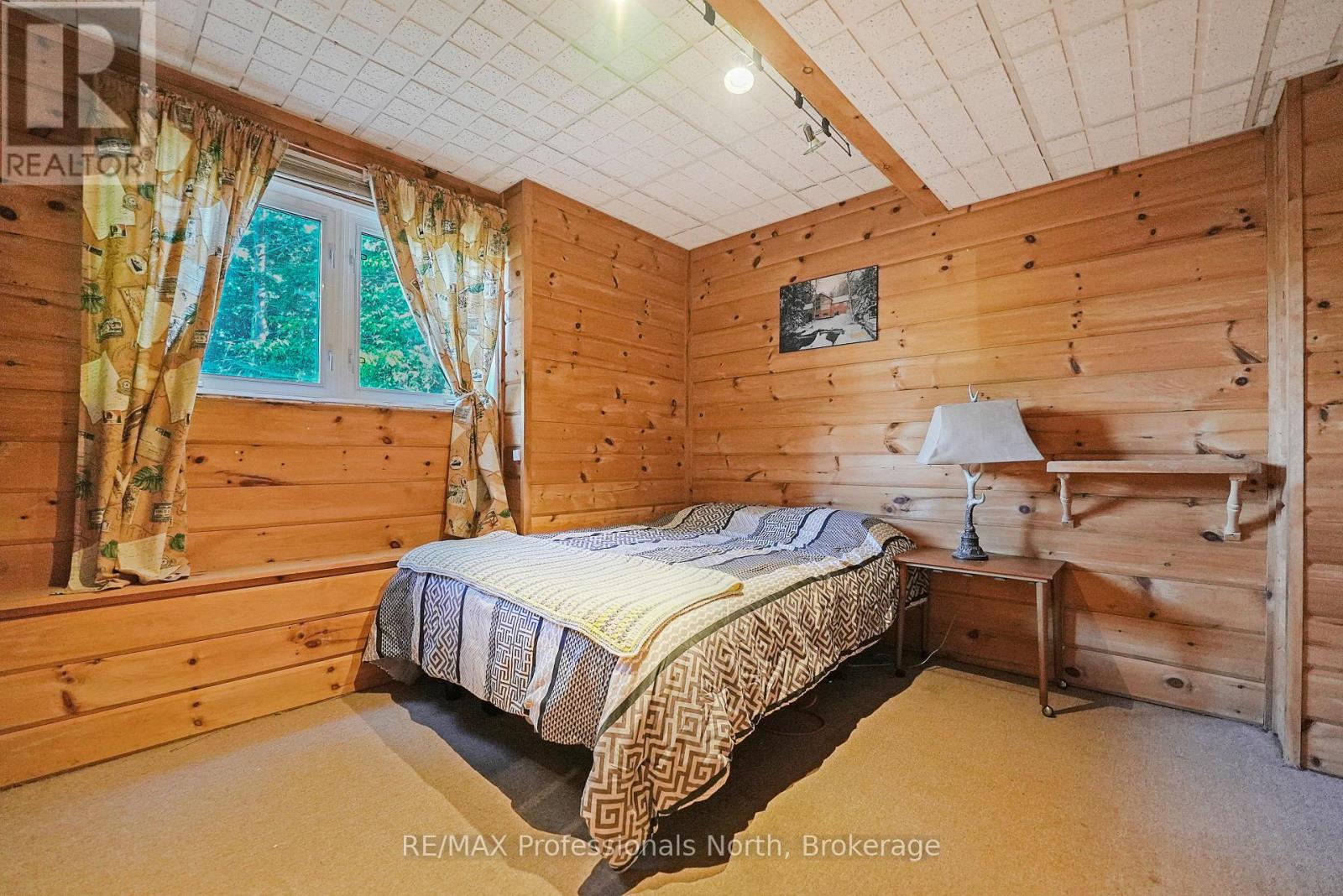 1645 Allen Lake Drive, Dysart Et Al, Ontario  K0L 1X0 - Photo 44 - X12401181