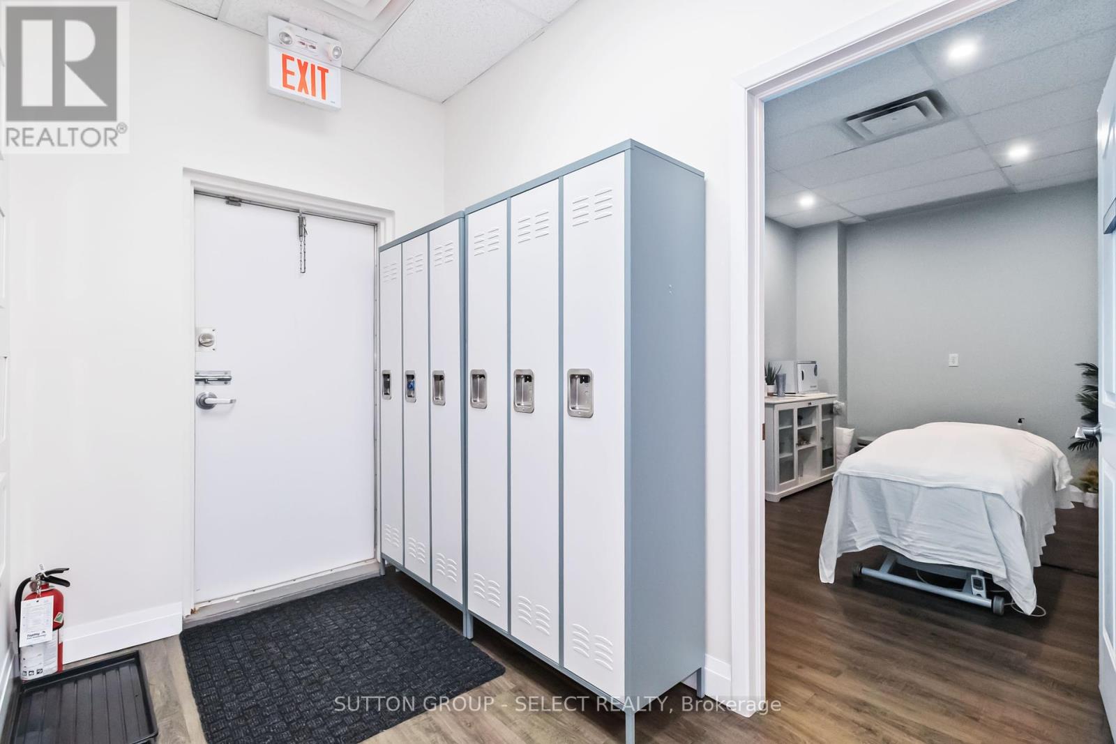 795 Dundas Street, Woodstock, Ontario  N4S 1G1 - Photo 19 - X12401179