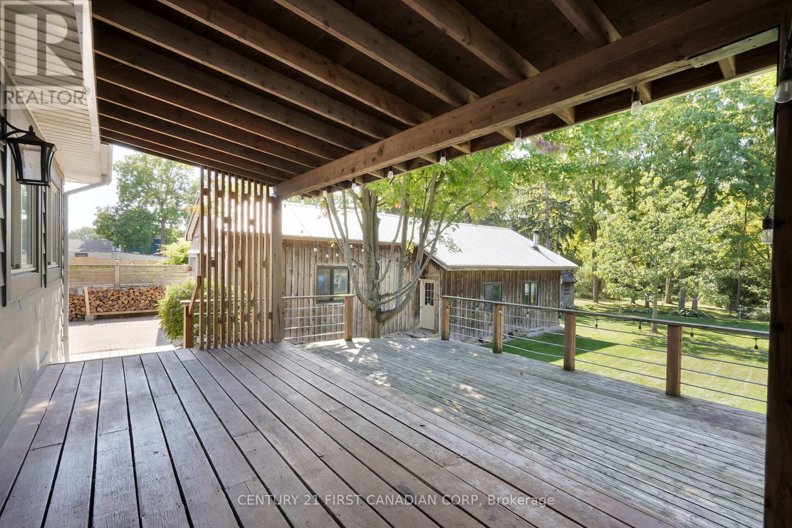 10719 Sunset Road, Southwold, Ontario  N5P 3T2 - Photo 44 - X12401204