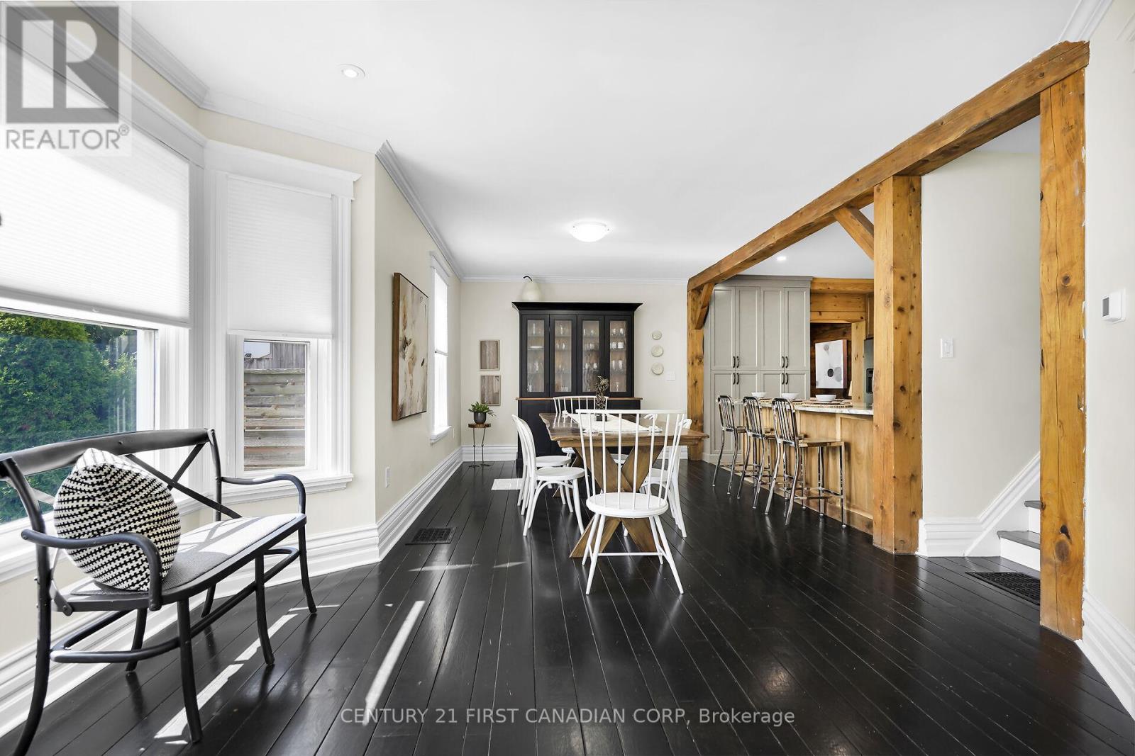 10719 Sunset Road, Southwold, Ontario  N5P 3T2 - Photo 6 - X12401204