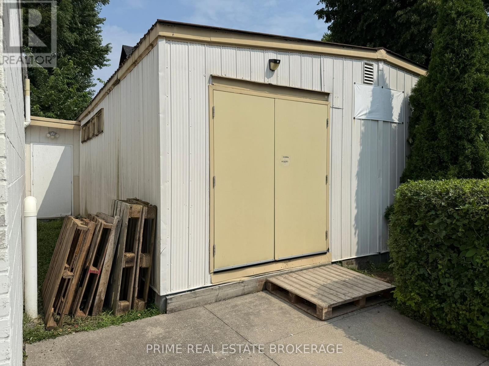 790 Little Grey Street, London East (East L), Ontario  N5Z 1P1 - Photo 26 - X12401230