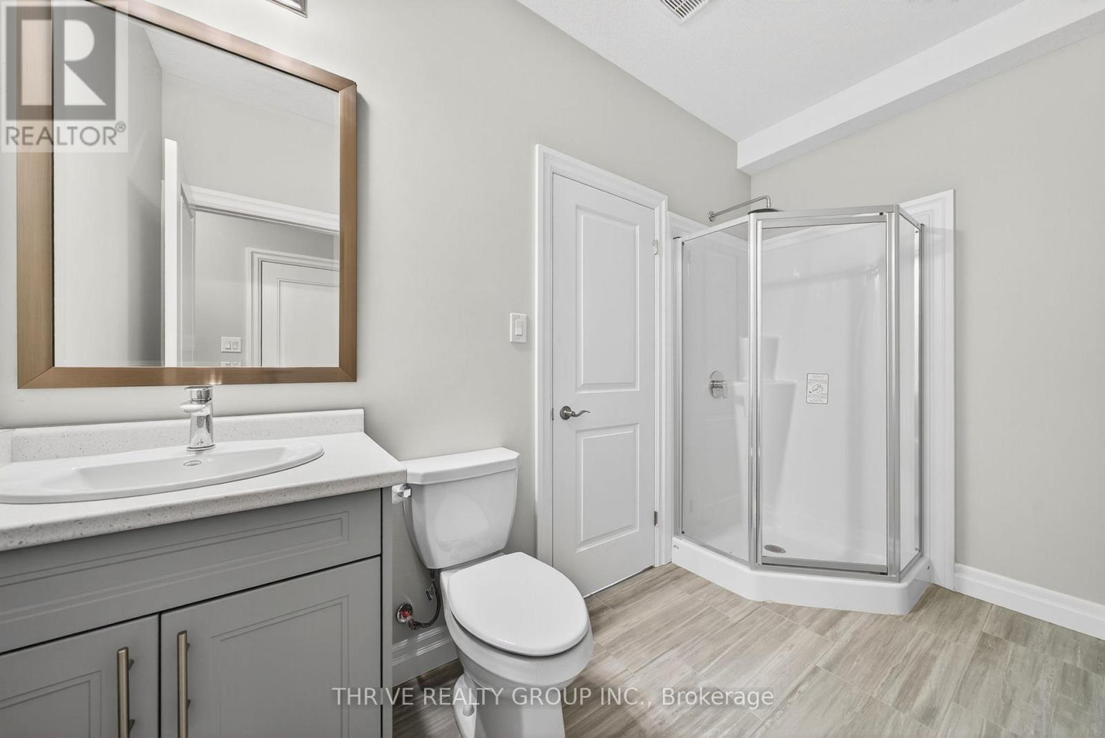 3465 Oriole Circle E, London South, Ontario  N6N 1K6 - Photo 30 - X12401280