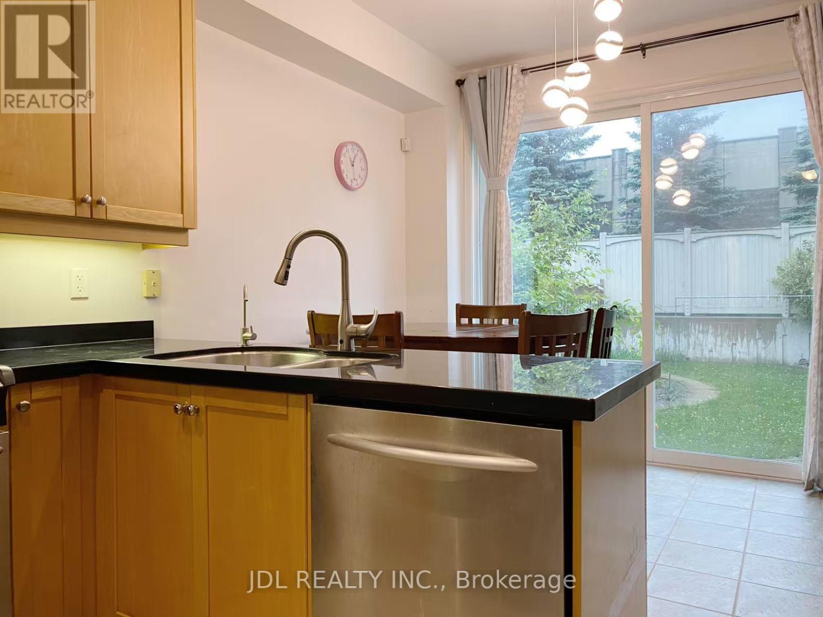 54 Joseph Glover Avenue, Markham, Ontario  L6C 3G5 - Photo 18 - N12401100