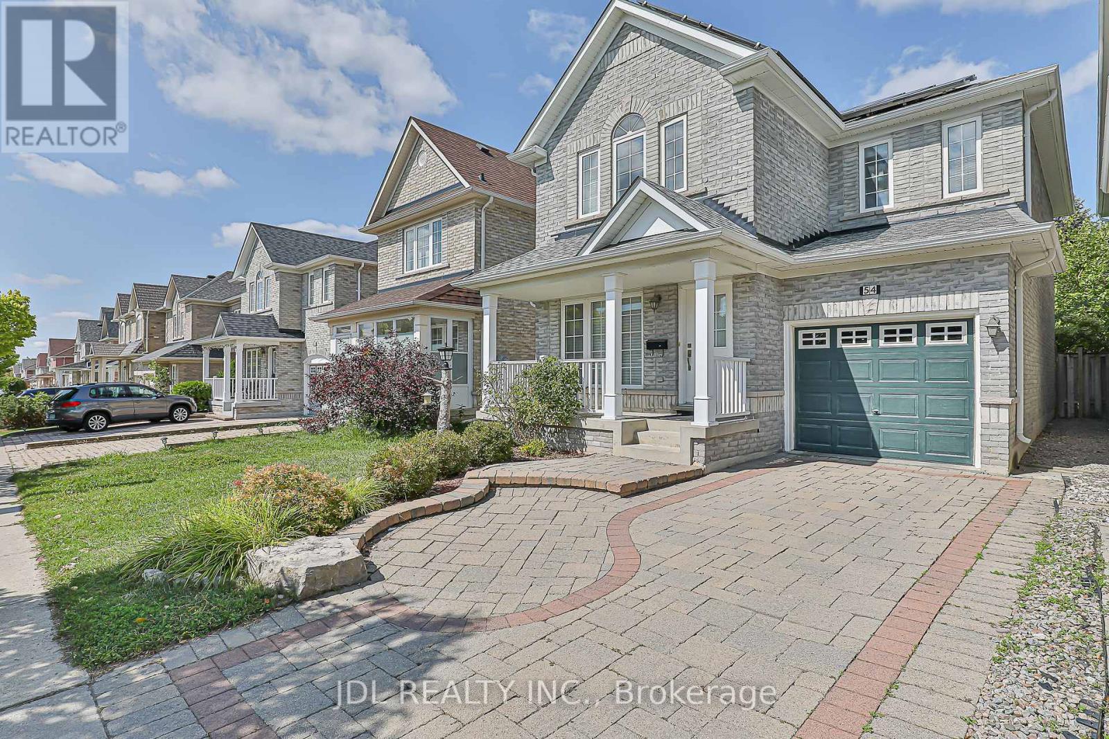 54 Joseph Glover Avenue, Markham, Ontario  L6C 3G5 - Photo 3 - N12401100