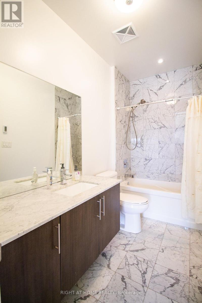704a - 15277 Yonge Street, Aurora (Aurora Village), Ontario  L4G 1Y3 - Photo 27 - N12401128