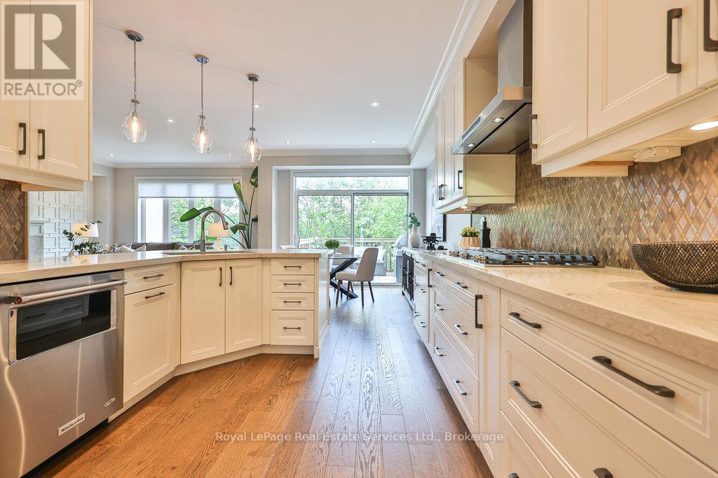 34 - 2400 Neyagawa Boulevard, Oakville (Ro River Oaks), Ontario  L6H 7P5 - Photo 21 - W12401231