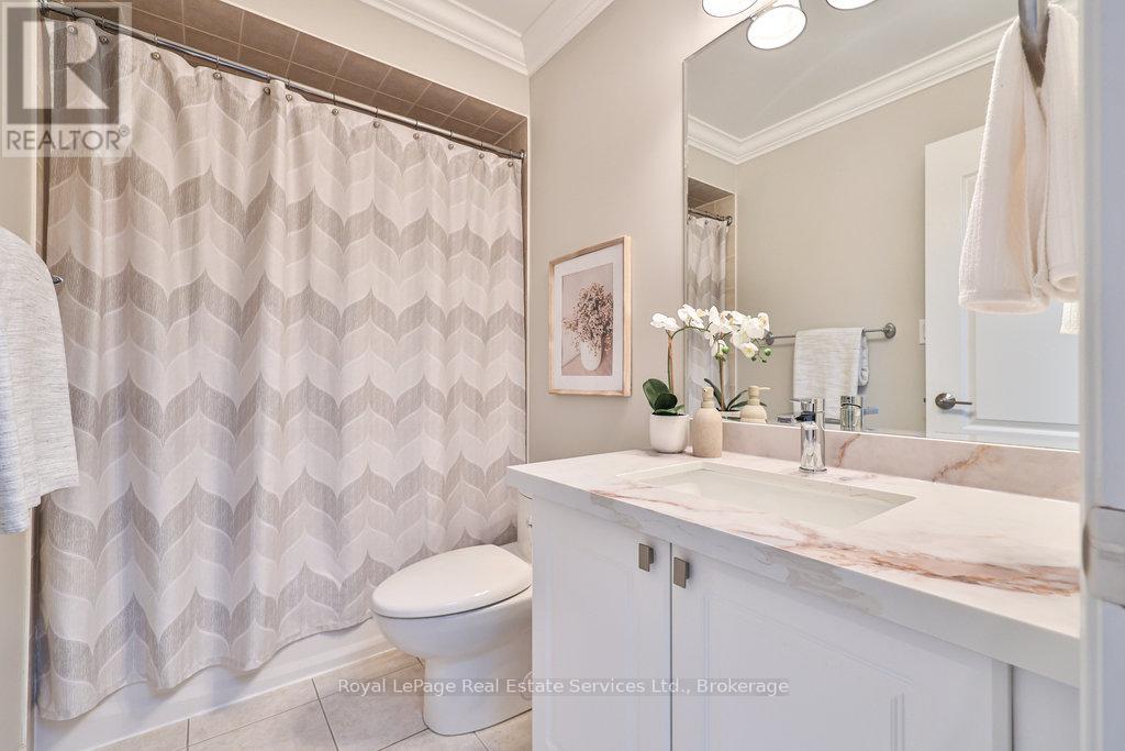 34 - 2400 Neyagawa Boulevard, Oakville (Ro River Oaks), Ontario  L6H 7P5 - Photo 34 - W12401231