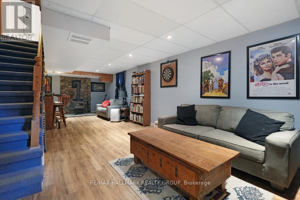 5498 Edgewater Drive, Ottawa, Ontario  K4M 1B4 - Photo 28 - X12401161